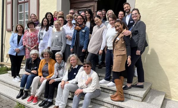 Die erfolgreichen Absolventen der Akademie Schloss Liebenau 