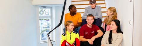 Das Foto zeigt Auszubildende der Stiftung Liebenau