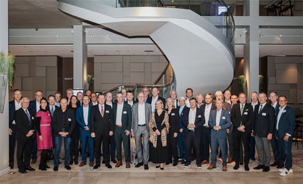 Das Gruppenfoto des Brüsseler Kreis.