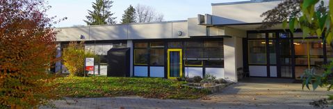 Das Bild zeigt eine Außenaufhnahme des SBBZ Don-Bosco-Schule