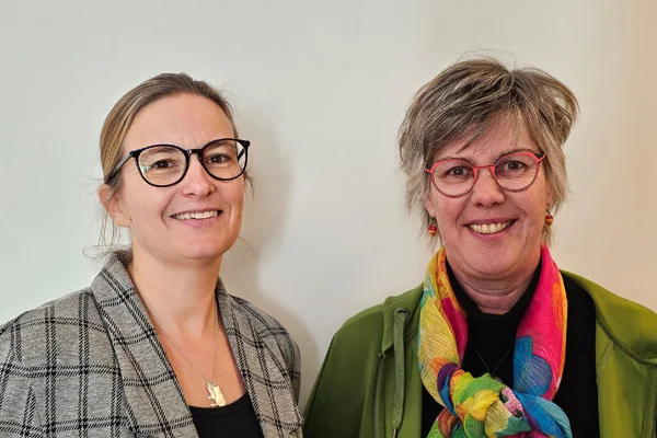 Trossingen inklusiv Das Foto zeigt die zwei Frauen.