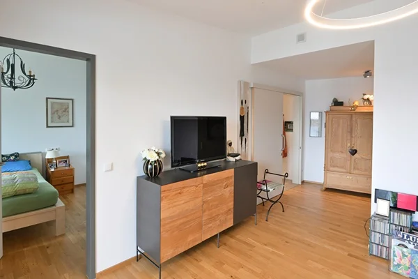 Das Bild zeigt eine Wohnungseinrichtung