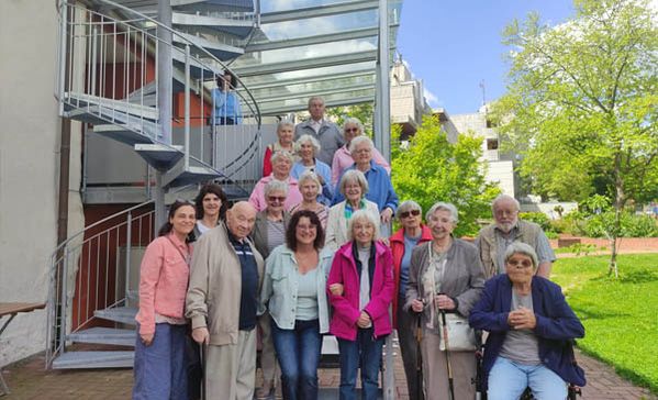 Kaffeemühlenmuseum Gruppenbild Ausflug zum Museum