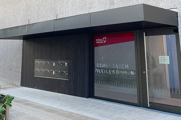 Gemeindeintegriertes Wohnen Ludwigsburg Das Bild zeigt den Eingngsbereich des GIW Ludwigsburg