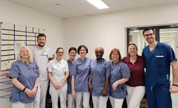 Das Bild zeigt das Teamm der Abteilung Lukas 21 der St. Lukas-Klinik