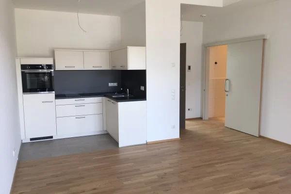 Das Bild zeigt eine leere Wohnung des Service-Wohnen Waldburg
