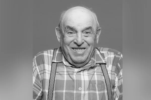 Ein Portraitfoto von Hans Rieg.