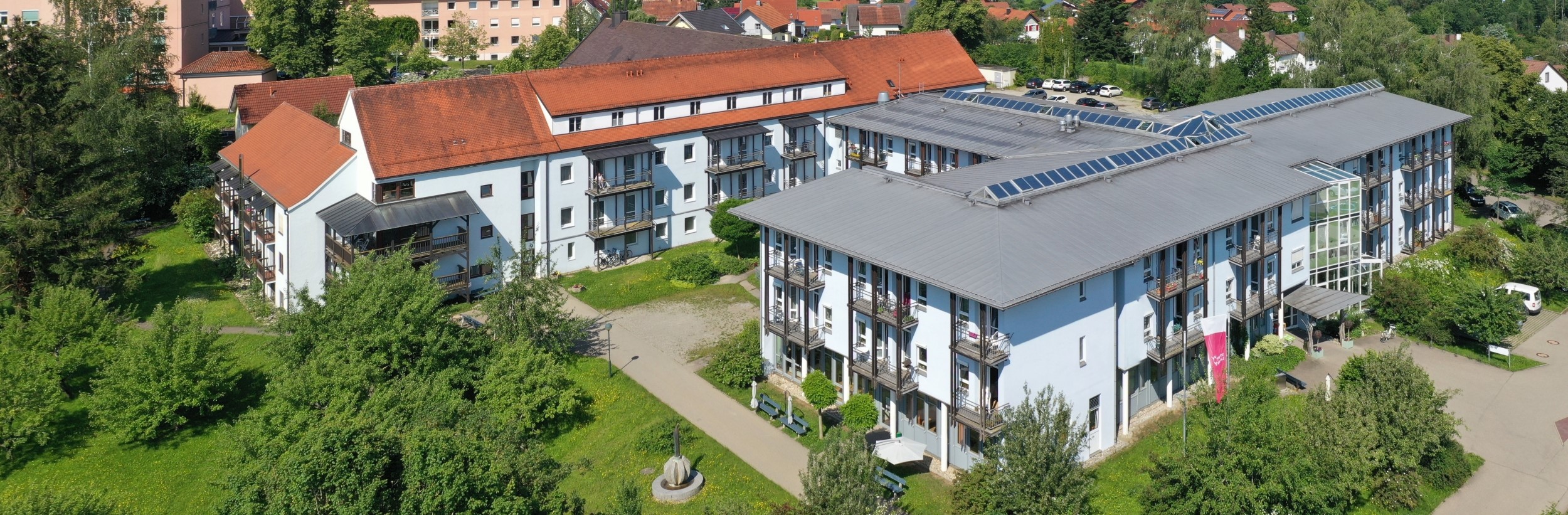 Das Bild zeigt das Haus der Pflege St. Josef