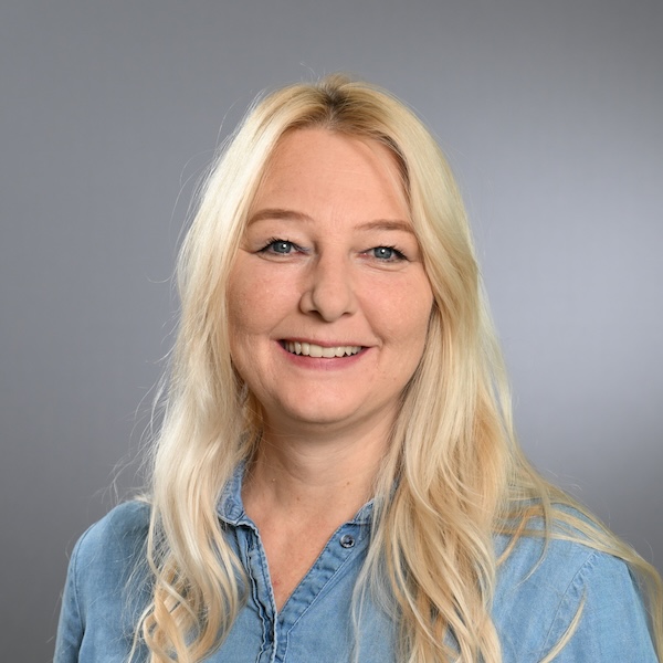 Porträtfoto von Indira Nadarevic