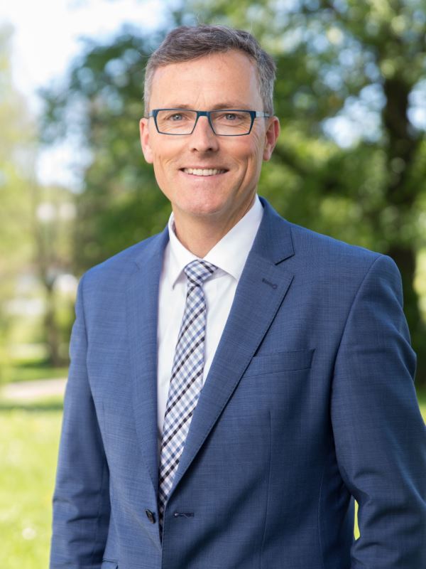 Das Bild zeigt Dr. Markus Nachbaur, Vorstand der Stiftung Liebenau