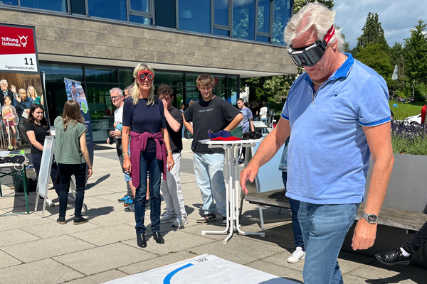 Parcour mit „Rausch-Brille"