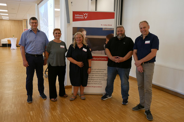 Gruppenfoto mit den Verantwortlichen