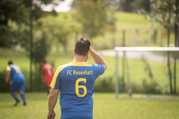 Inklusives Turnier um den „Klaus-Kinkel-Pokal“ mit DFB-Maskottchen Paule am 11. Juli in Liebenau Das Bild zeigt einen Spieler des FC Rosenharz