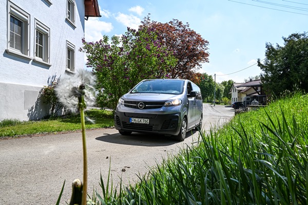 Klimaneutral unterwegs: Klimaschutz braucht konsequentes Handeln. Deshalb hat die Stiftung Liebenau jetzt damit begonnen, ein Konzept für ein betriebliches Mobilitätsmanagement zu erarbeiten. So schnell wie möglich klimaneutrale Mobilität zu erreichen ist das Ziel.